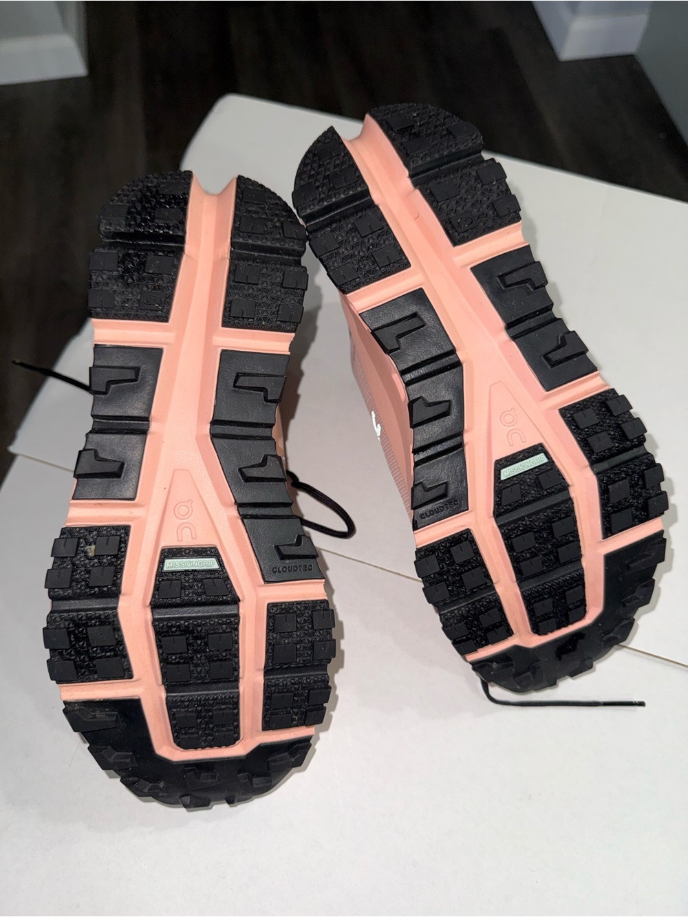 On Running Women's Trail Runners in Pink with Black Accents - Picture 6 of 6